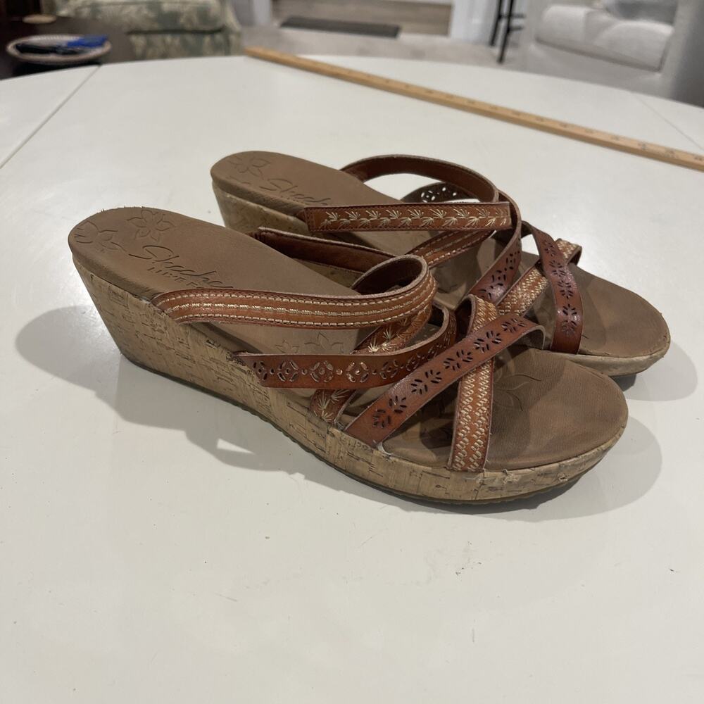 Skechers Womens Sz 7 Slip On Sandals Brown Wedge Strappy Nature Hippie Comfort